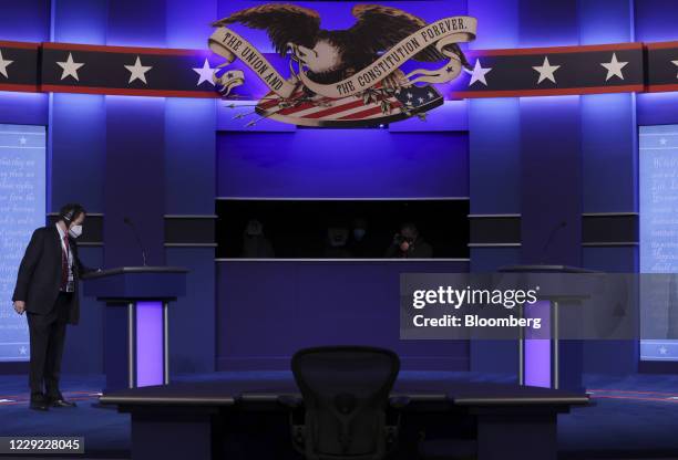Analyzing The English Language Leaders' Debate: 5 Crucial Economic Points Analyzing The English Language Leaders' Debate: 5 Crucial Economic Points