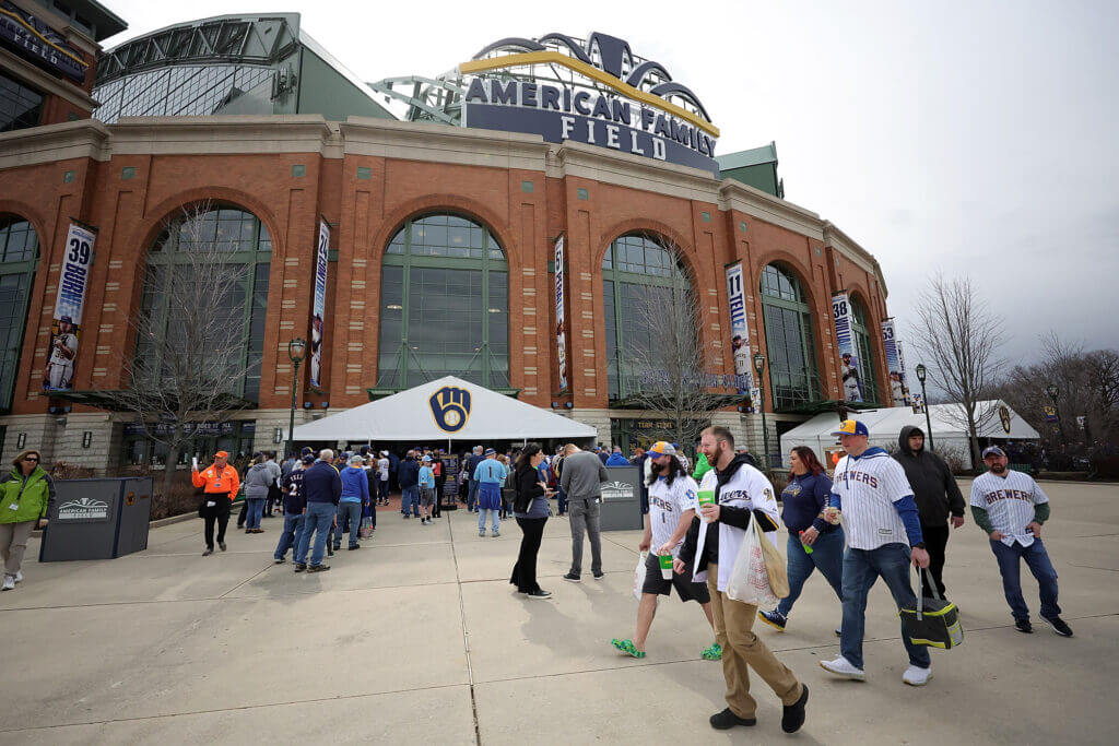 Brewers' Offensive Explosion, Fueled By Nine Stolen Bases, Dominates A's Brewers' Offensive Explosion, Fueled By Nine Stolen Bases, Dominates A's