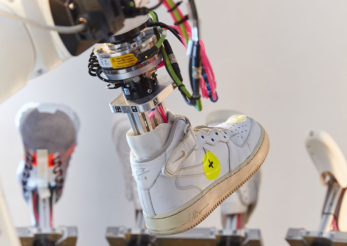 Examining The Difficulties Of Robotic Nike Sneaker Creation Examining The Difficulties Of Robotic Nike Sneaker Creation