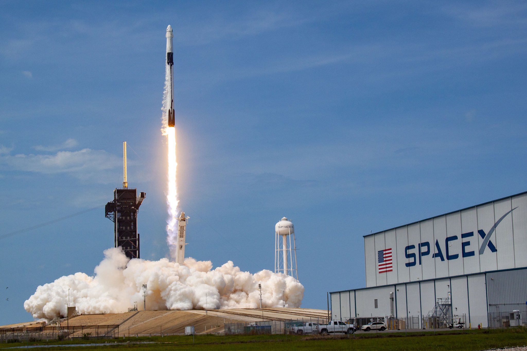 Exclusive Access: A Side Hustle Trading Stakes In Elon Musk's Private Companies Exclusive Access: A Side Hustle Trading Stakes In Elon Musk's Private Companies