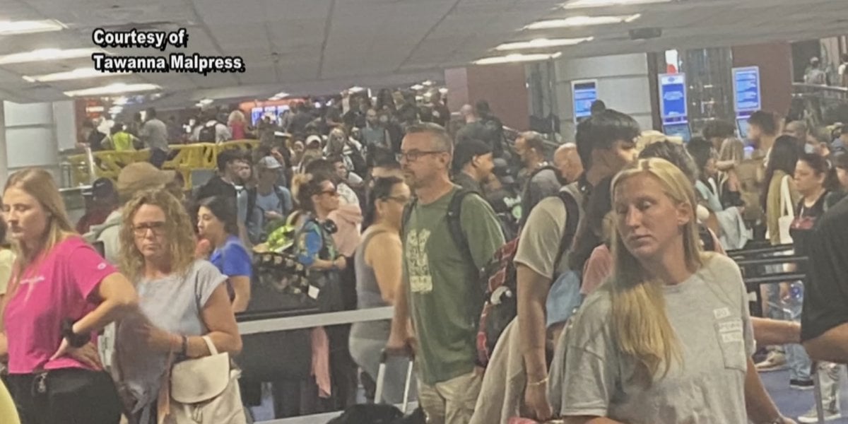 FAA Investigates Las Vegas Airport Collision Risks FAA Investigates Las Vegas Airport Collision Risks