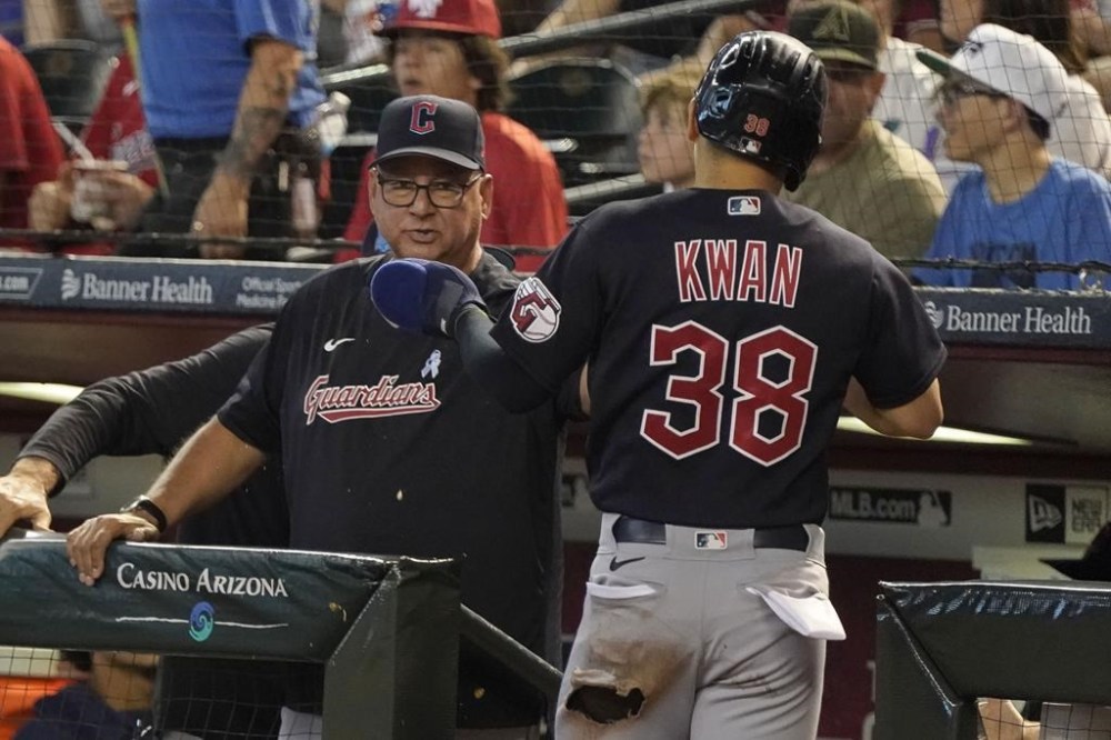 Guardians Manager Terry Francona Ill, Misses Game Vs. Brewers Guardians Manager Terry Francona Ill, Misses Game Vs. Brewers