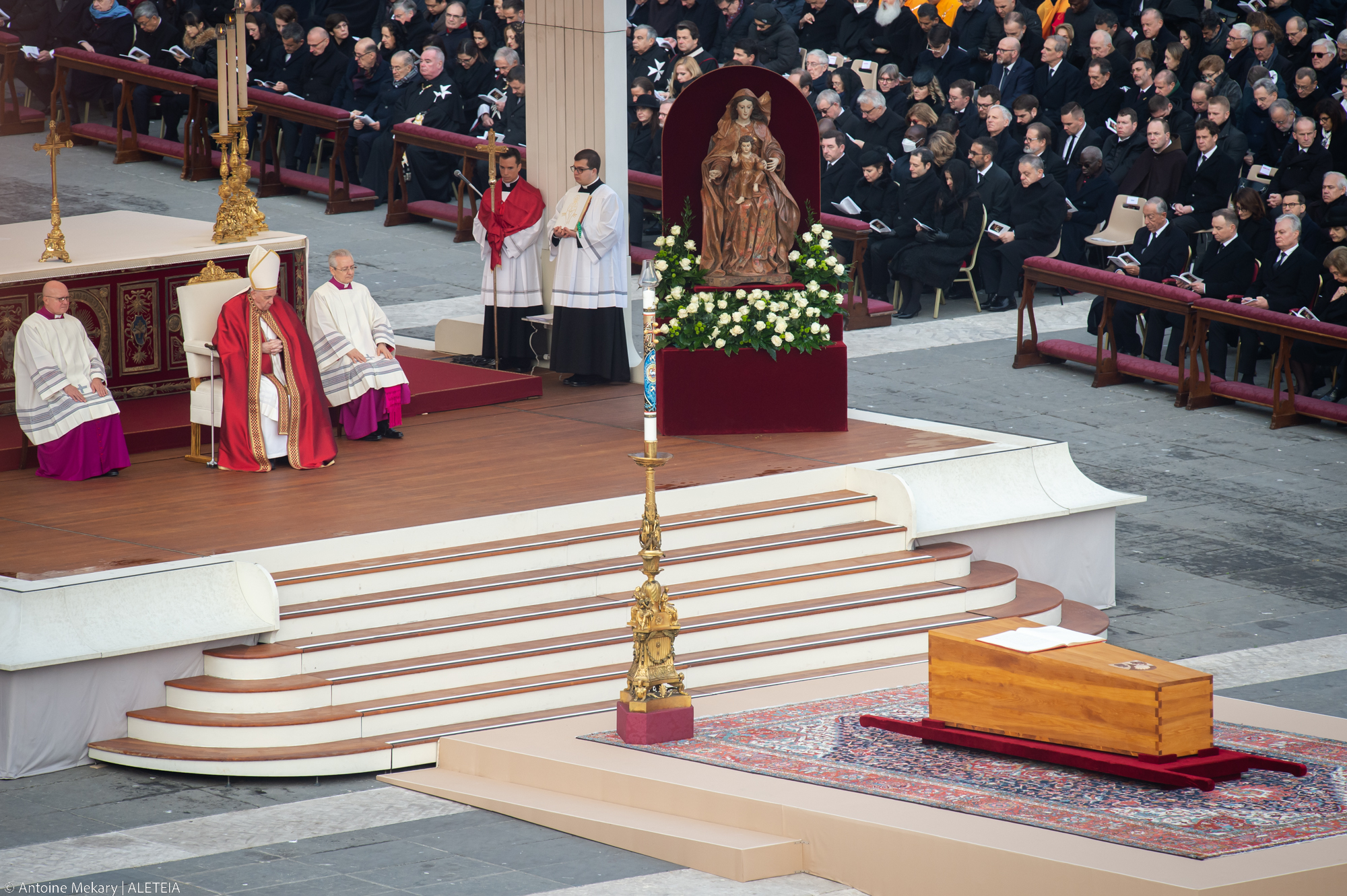 International Figures Attend Pope Francis' Funeral Mass International Figures Attend Pope Francis' Funeral Mass