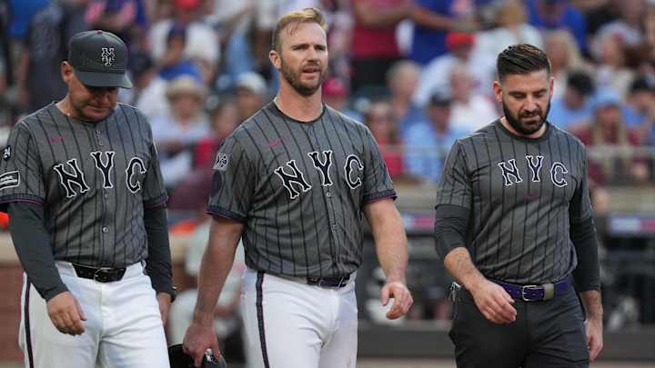 Mets Rival: Pitcher's Stellar Performance Mets Rival: Pitcher's Stellar Performance