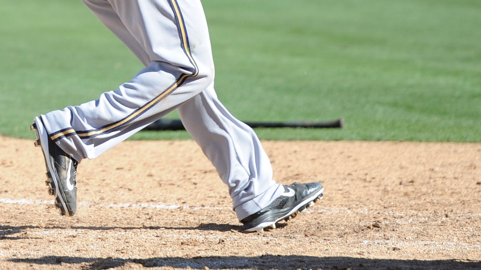 Ninth Inning Magic: Diamondbacks Upset Brewers With Walk-Off Win Ninth Inning Magic: Diamondbacks Upset Brewers With Walk-Off Win