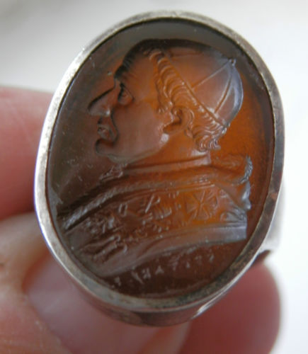 The Fate Of Pope Francis' Signet Ring: Tradition And Symbolism The Fate Of Pope Francis' Signet Ring: Tradition And Symbolism