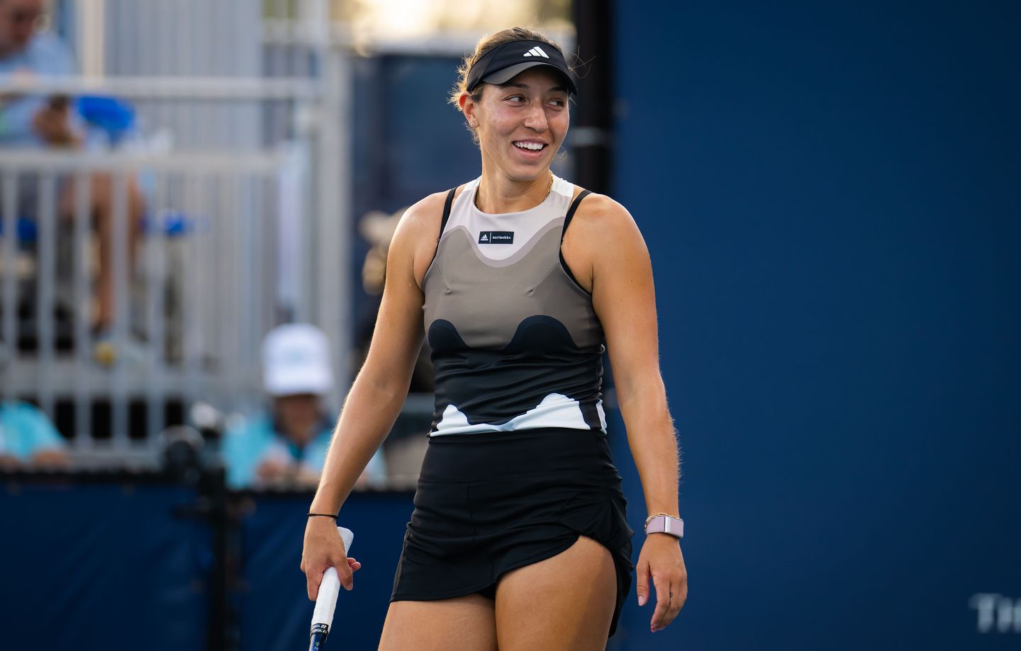Top Seed Pegula Triumphs Over Collins In Charleston Final Top Seed Pegula Triumphs Over Collins In Charleston Final