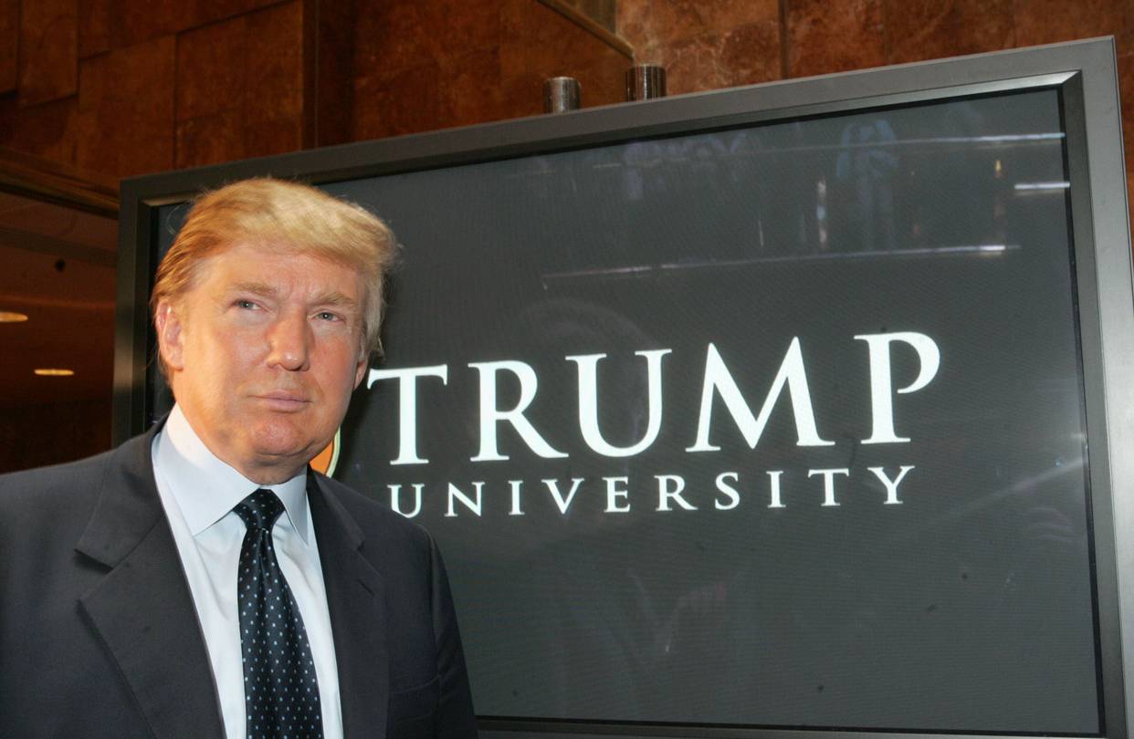 Trump Administration Escalates Harvard Funding Dispute, Threatening $1 Billion Trump Administration Escalates Harvard Funding Dispute, Threatening $1 Billion
