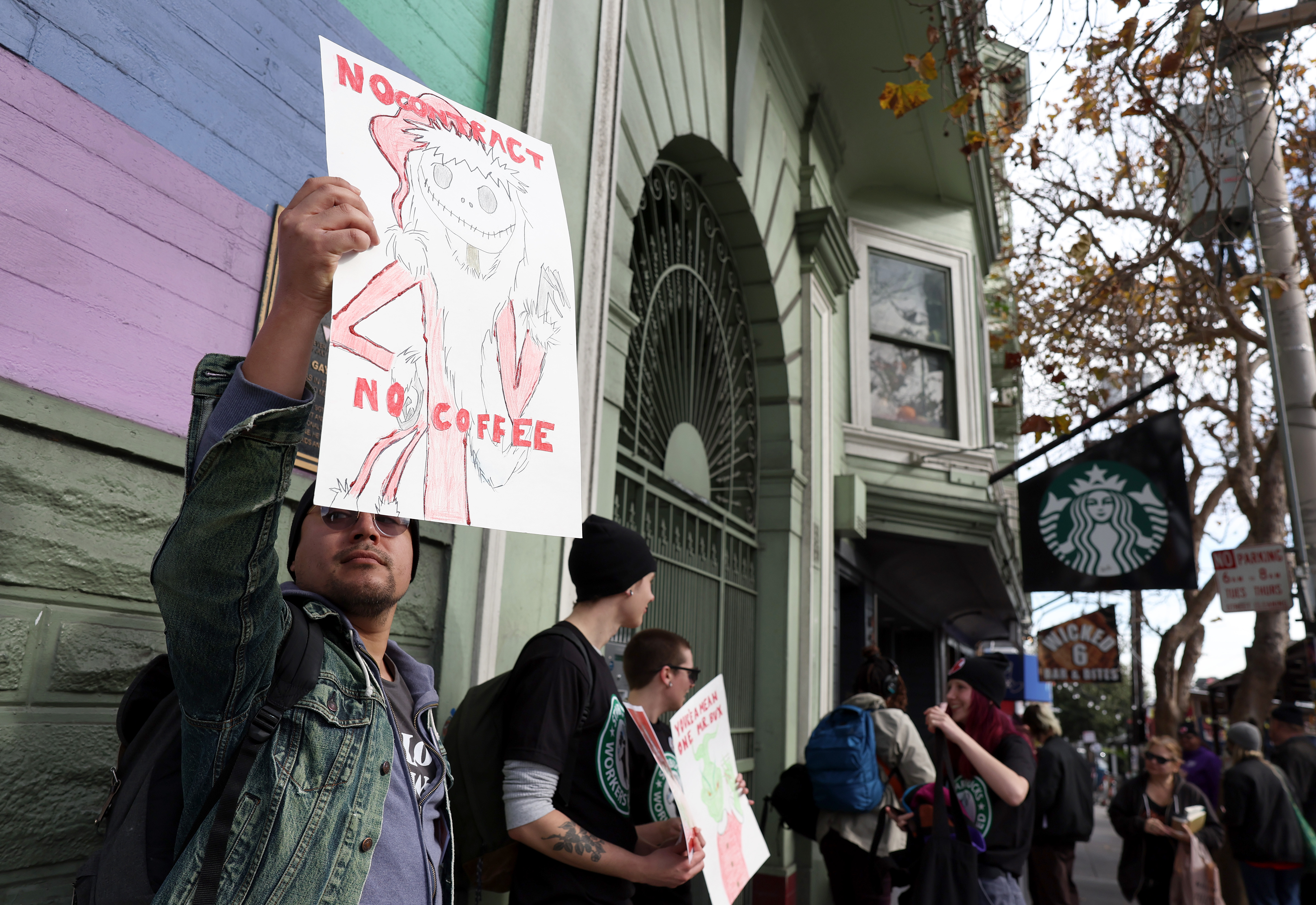 Unionized Starbucks Employees Turn Down Company's Guaranteed Raise Unionized Starbucks Employees Turn Down Company's Guaranteed Raise