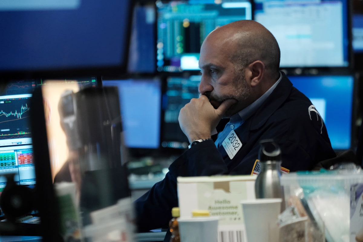US Stock Market Attracts Record Canadian Investment US Stock Market Attracts Record Canadian Investment